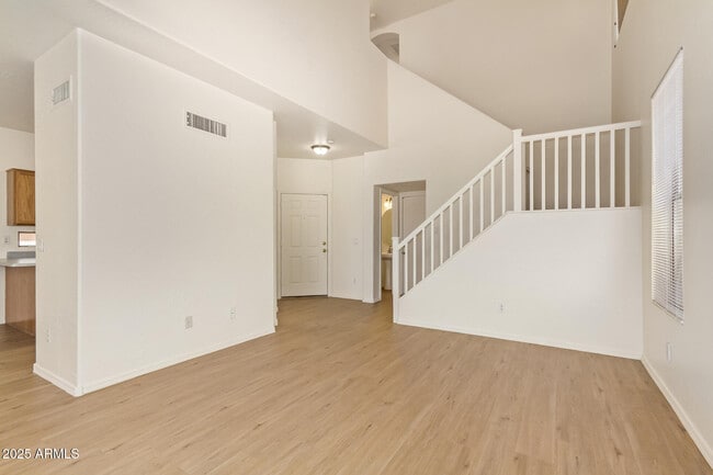 Building Photo - 11413 W Yavapai St