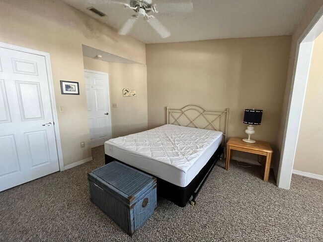 Building Photo - Dalrymple