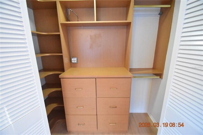 Building Photo - 2562 Redwood Way