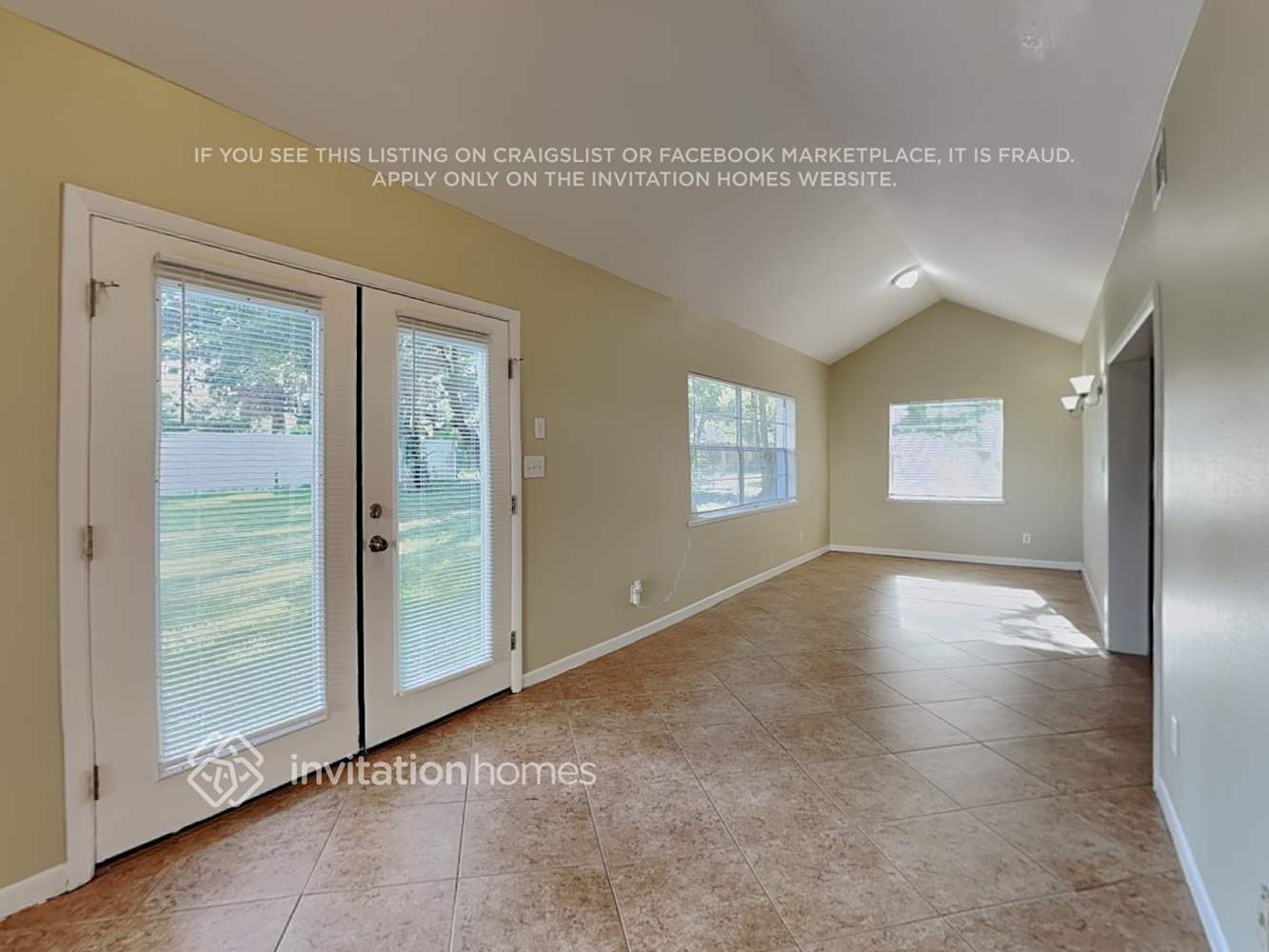 Building Photo - 2310 Sunderland Rd