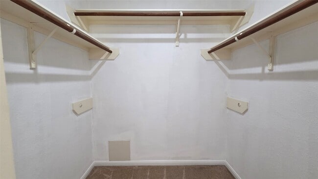 Building Photo - 18514 Purdy Ct