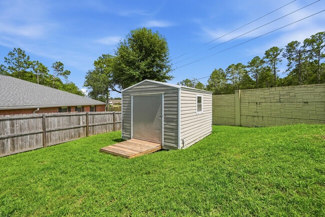 Building Photo - 339 Peggy Dr