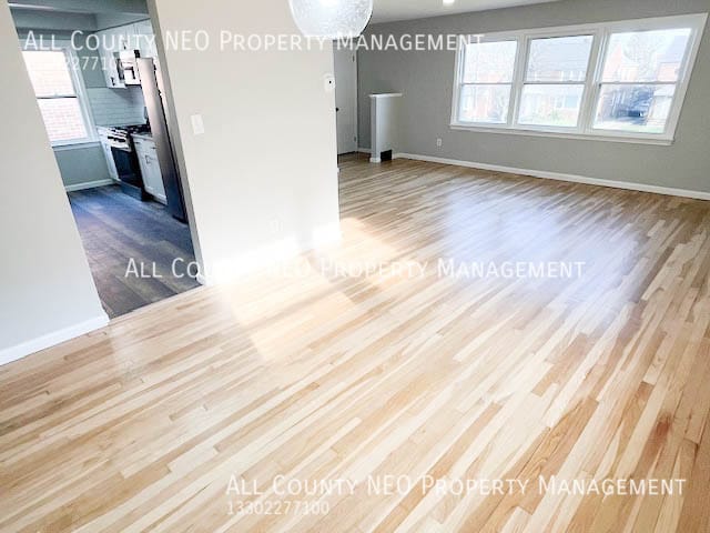 Building Photo - 13526 Cedar Rd