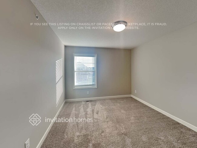 Building Photo - 10946 Zest St NE