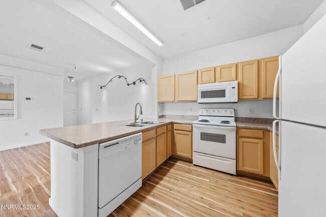 Building Photo - 200 Talus Way