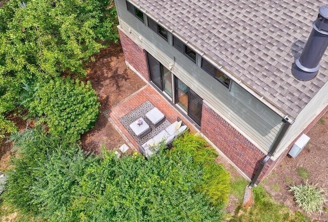 Building Photo - 504 Tumbling Hawk