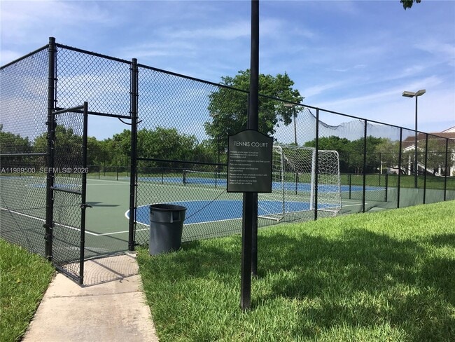 Building Photo - 10110 Boca Entrada Blvd