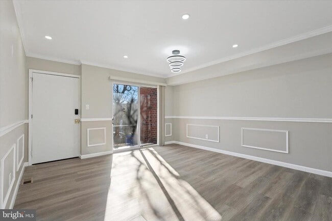 Building Photo - 9174 Frankford Ave