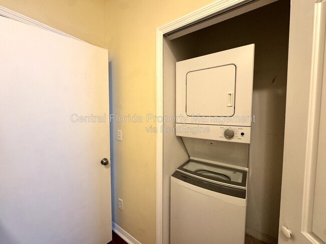 Building Photo - 10832 Savannah Wood Ct