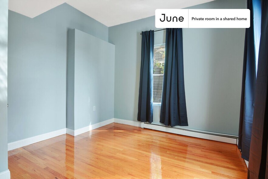 Building Photo - Room in Shared 4 bed/2 bath home