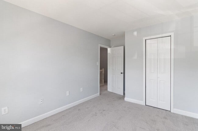 Building Photo - 14090 Kramer Pl