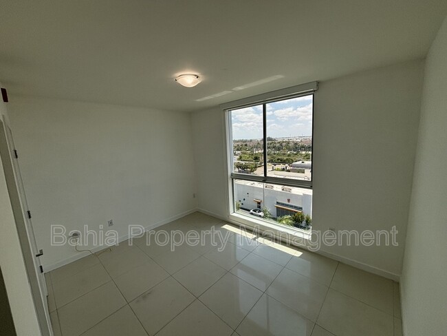 Building Photo - 7661 NW 107th Ave