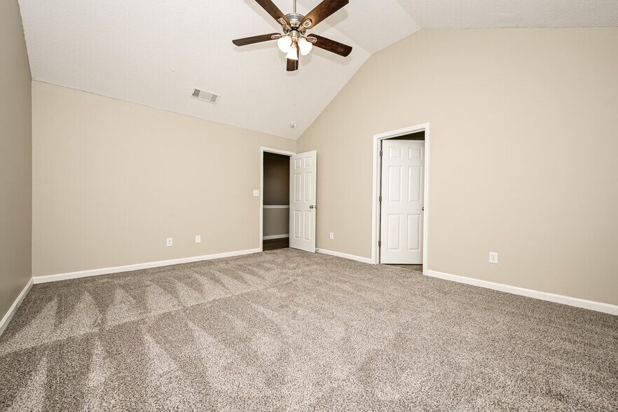 Building Photo - 675 Barshay Dr