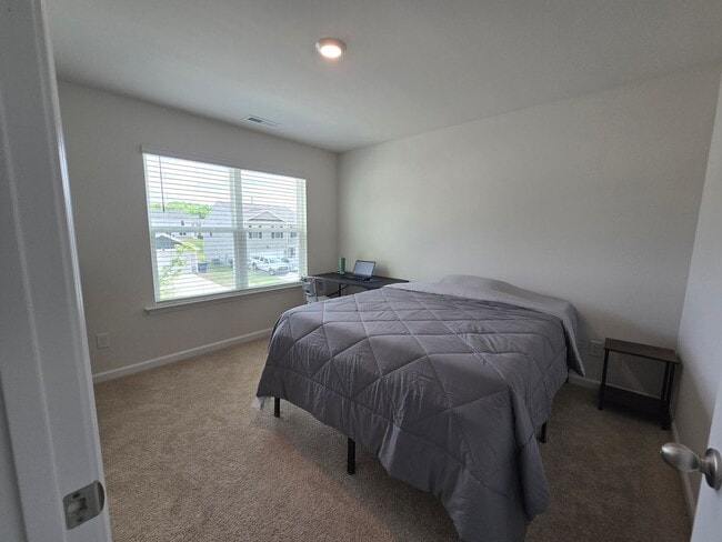 Building Photo - New Listing!!!