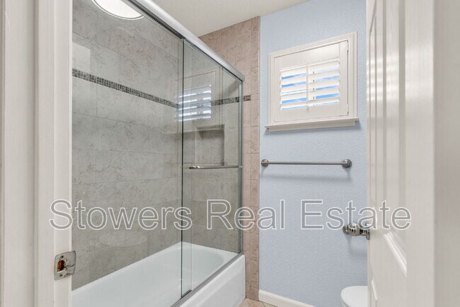 Building Photo - 117 Woodland Valley Dr