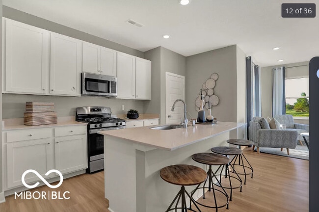 Building Photo - 1104 Sunderland Dr