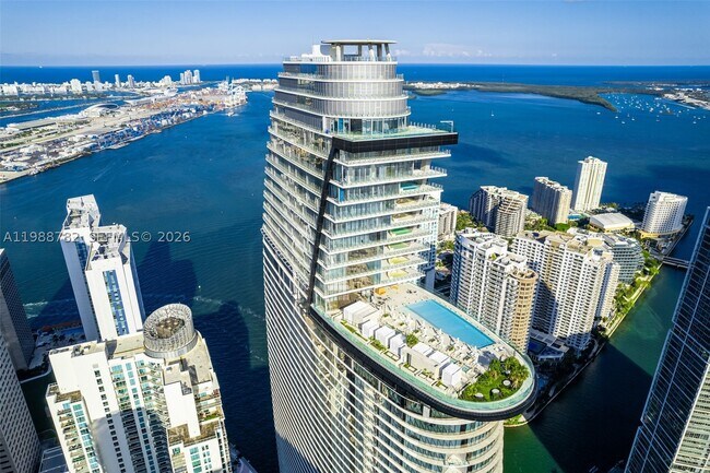 Building Photo - 300 Biscayne Blvd