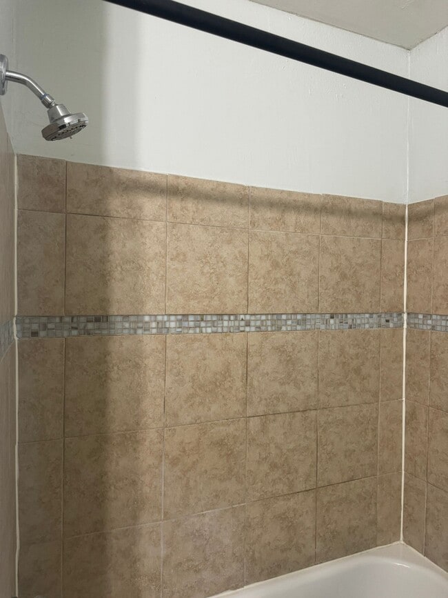 Building Photo - 9100 Dodson St