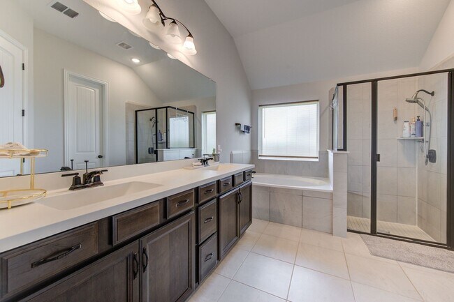 Building Photo - 3507 Sunburst Ct