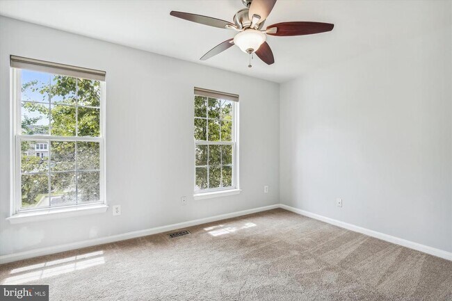 Building Photo - 8360 Hunter Murphy Cir