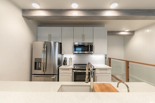 Building Photo - Perfect Tahoe Retreat