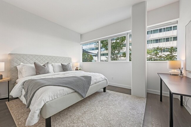 Building Photo - 800 Ave at Port Imperial Blvd