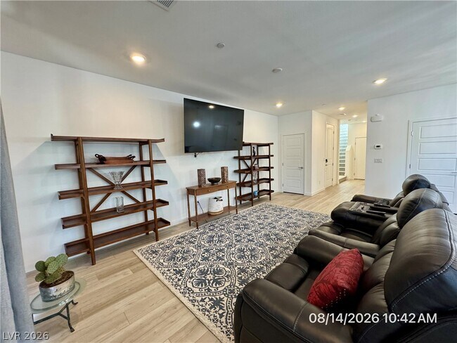 Building Photo - 1742 Strada Nathan