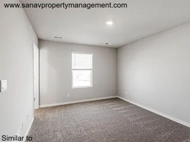 Building Photo - 4240 Dakota Cir