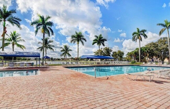 Building Photo - 9785 Ridge Creek Rd