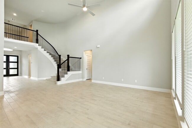 Building Photo - 4723 Whisperwood Dr