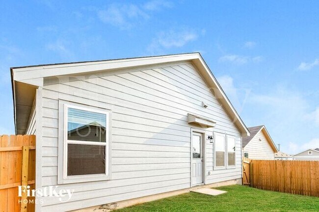 Building Photo - 8506 Rose Tanager