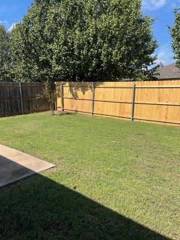 Building Photo - 800 Mahogany Dr