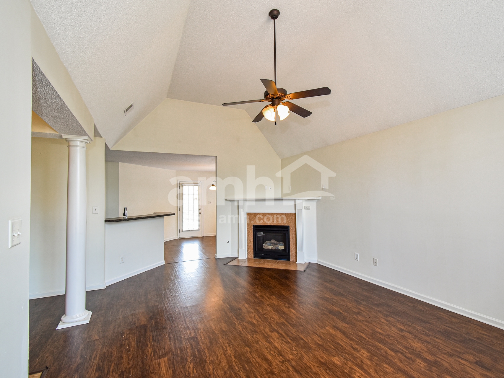 Building Photo - 4288 Genevieve Dr