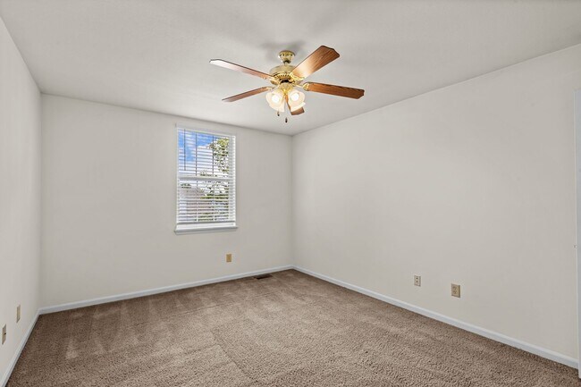 Building Photo - 3523-3525 Prescott Dr.