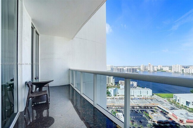 Building Photo - 18101 Collins Ave