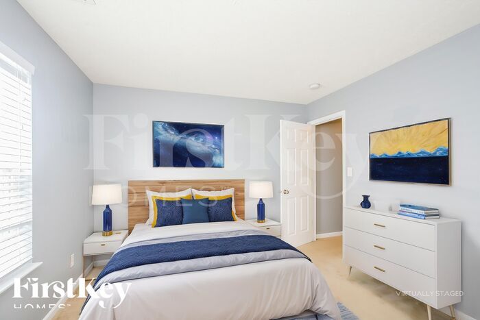Building Photo - 17164 Tilbury Way