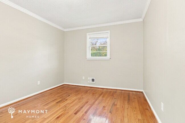 Building Photo - Inviting 4-Bedroom Home with 2-Car Garage