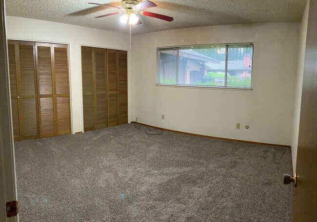 Building Photo - 2813 Thornton Ct