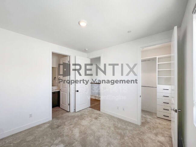 Building Photo - 19206 Blackthorn Dr