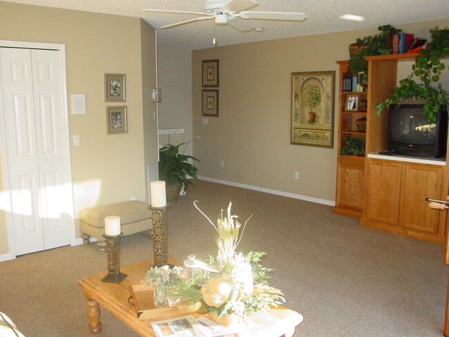 Building Photo - 2512 Egmont Key Way