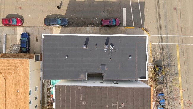 Building Photo - 497 Avenue A