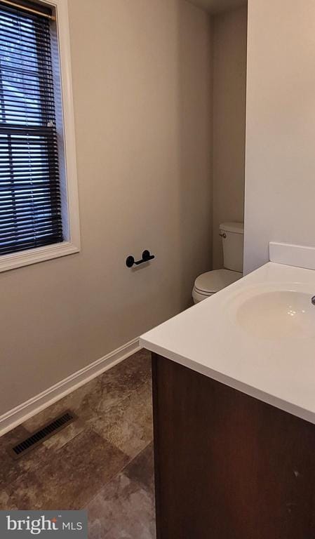 Building Photo - 200 Evelyndale Dr