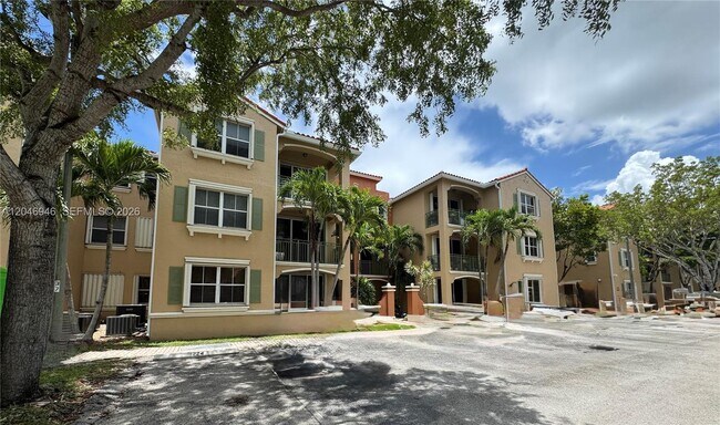 Building Photo - 6360 NW 114th Ave