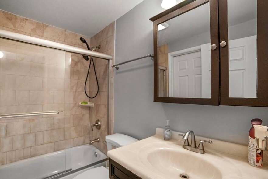 Building Photo - 3650 Castle Terrace