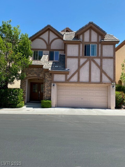 Building Photo - 364 Hanbury Manor Ln