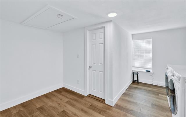 Building Photo - 530 SE 2nd St