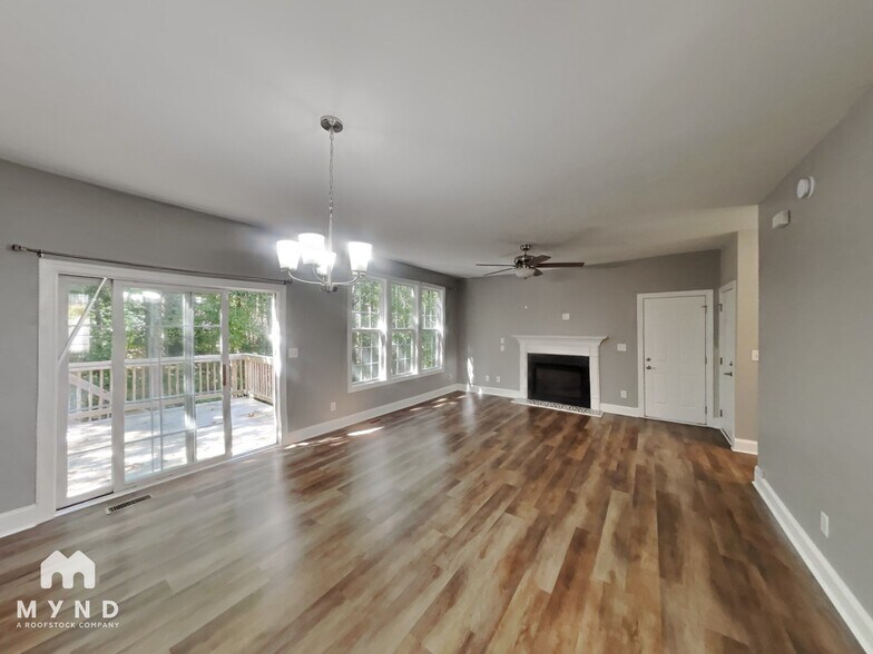 Building Photo - 2412 Farlow Gap Ln