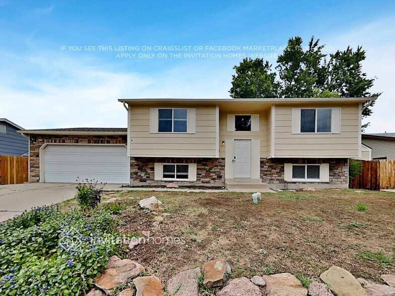 Primary Photo - 18773 E Napa Dr
