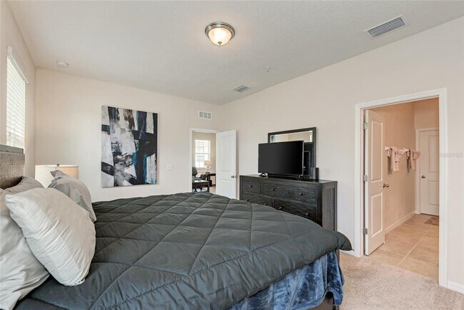 Building Photo - 8382 Enclave Way