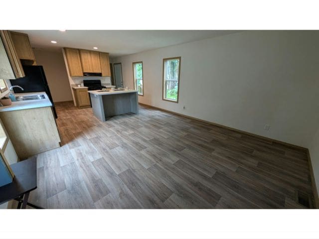 Building Photo - 156 Lynn Ln